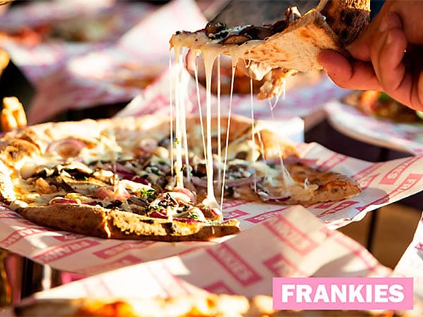 Feast på Frankies Pizza